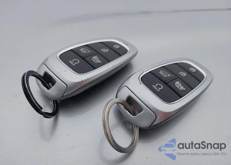 2024 Hyundai Tucson Sel z USA, uszkodzony, nr VIN 5NMJFCDE8RH353917